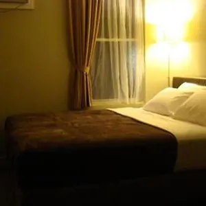 Airport 3*, Brisbane Australia