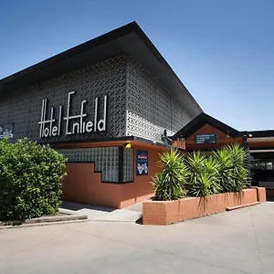Enfield Отель